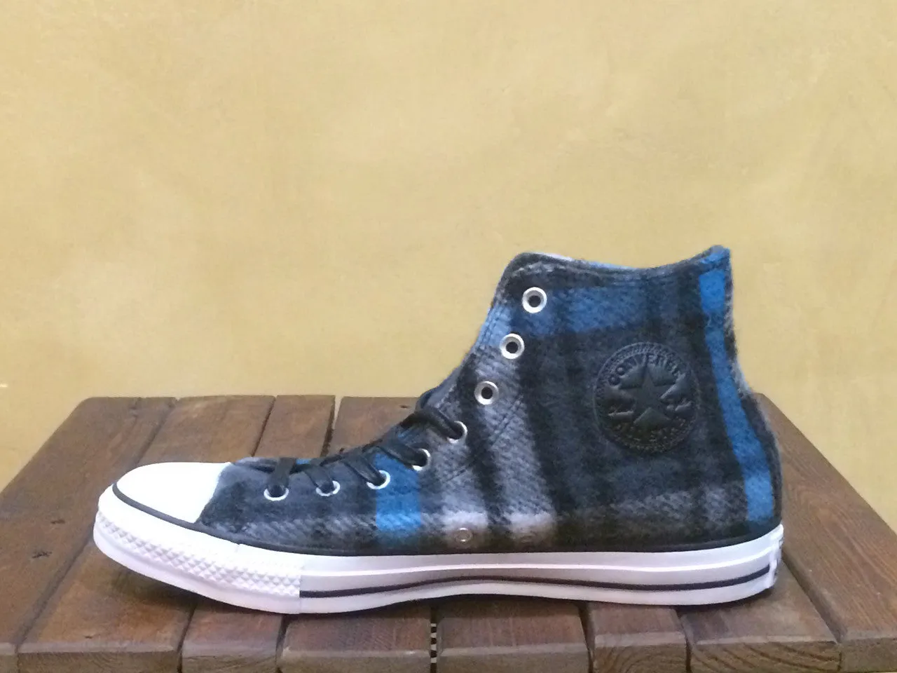 149455C Converse x Woolrich Chuck Taylor All Star Hi Black Papyrus Cyan
