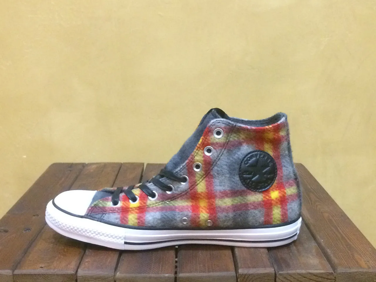 149456C  Converse x Woolrich Chuck Taylor All Star Hi Casino Yellow White