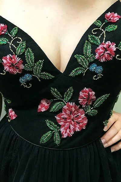 A-Line Spaghetti Straps Sweep Train Black Tulle Sleeveless Prom Dress with Beading C012