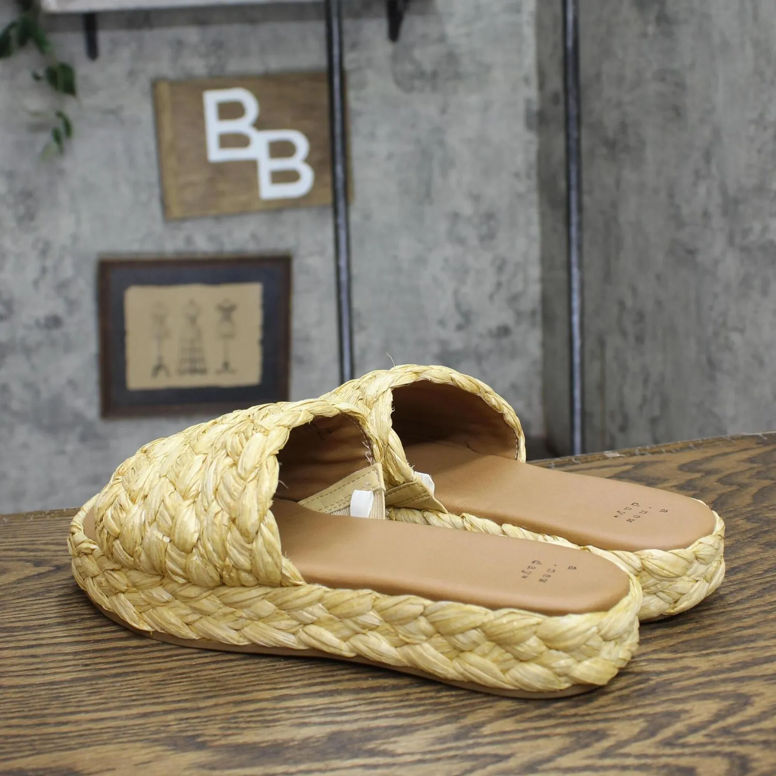 A New Day Womens Casey Flatform Slide Sandals 89998665 Beige Brown 10M