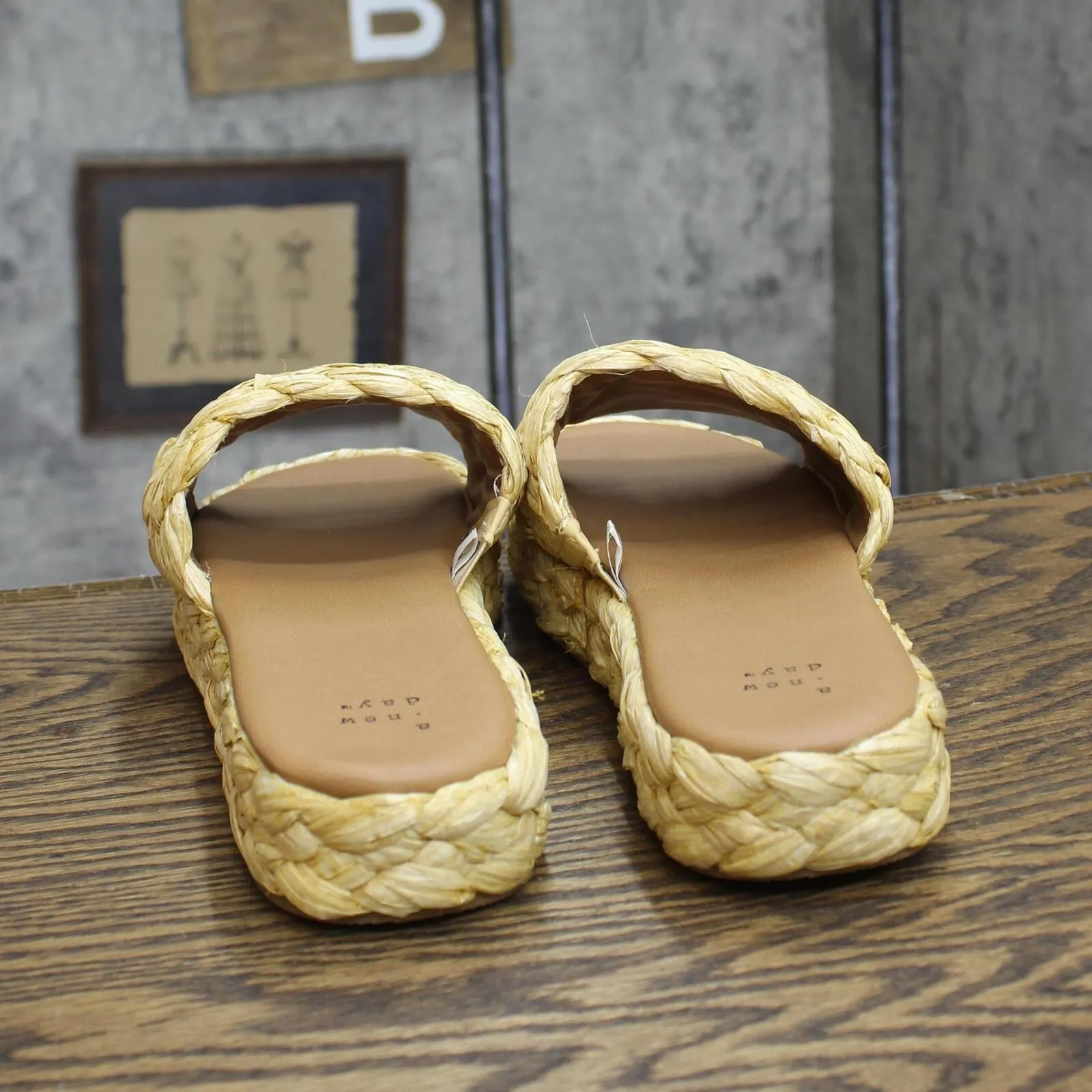 A New Day Womens Casey Flatform Slide Sandals 89998665 Beige Brown 10M