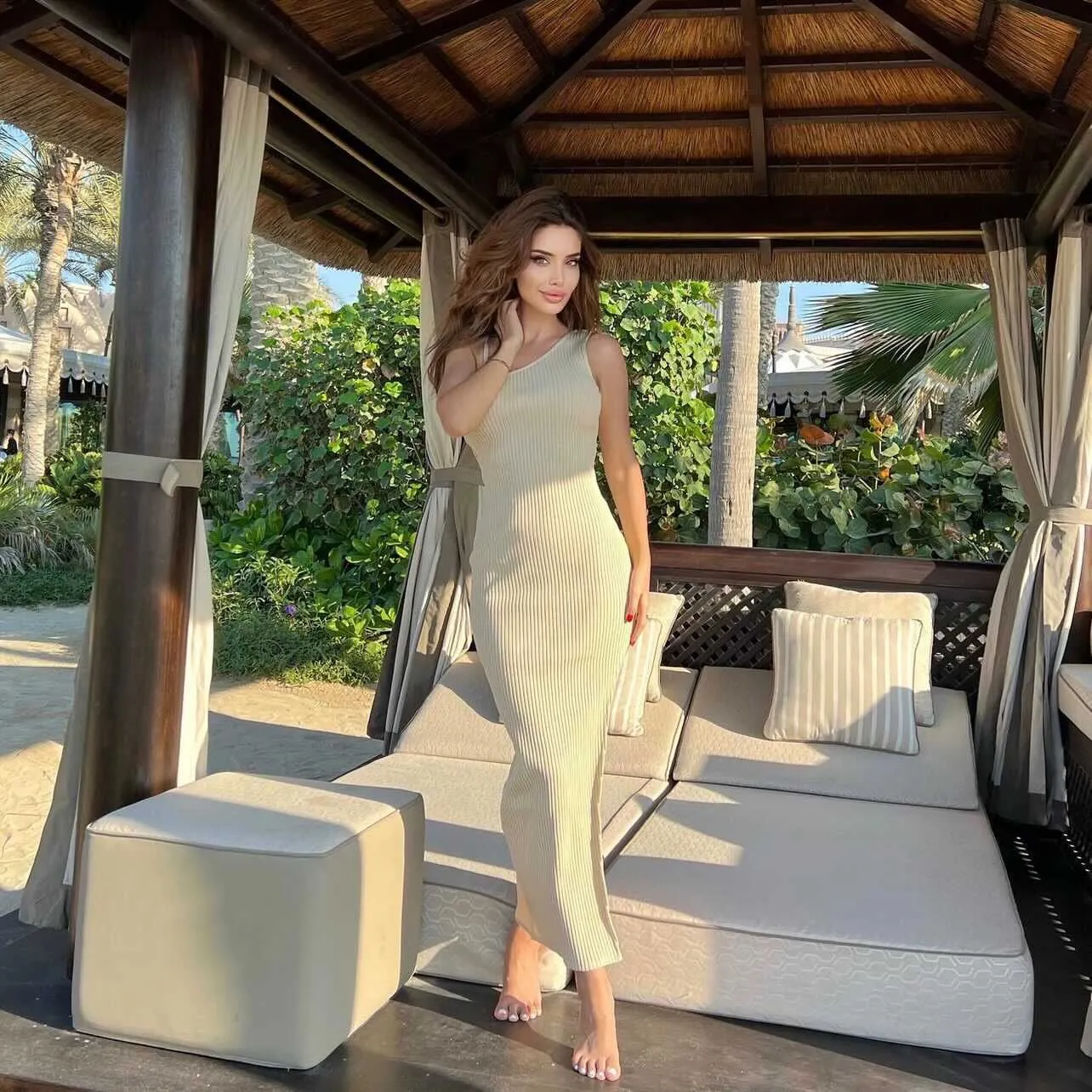 Alessandra Formal One Charming Shoulder Midi Dress