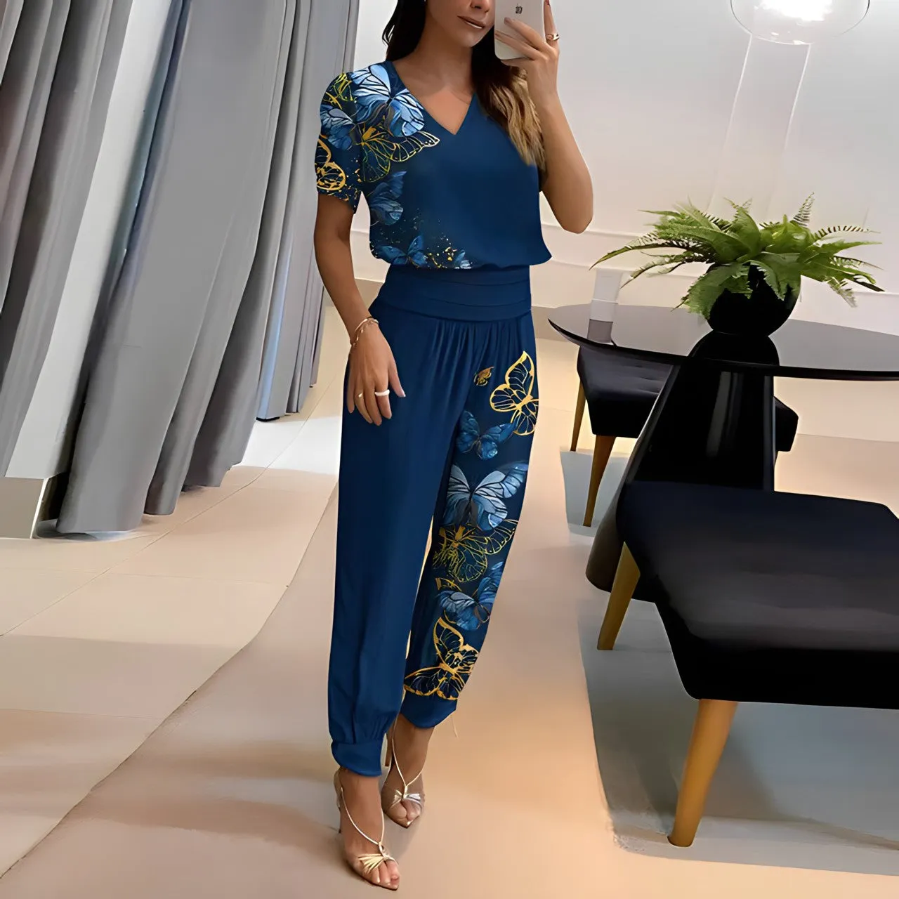 Arctic™ | Trendy Blouse & Pants Set
