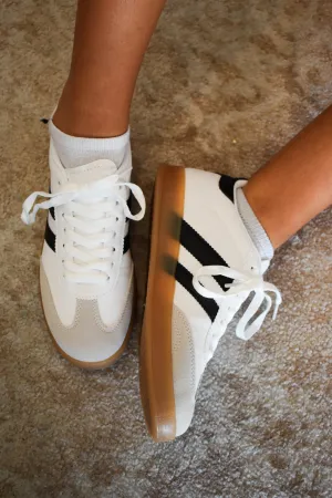 Ashlyn Lace Up Classic Sneakers