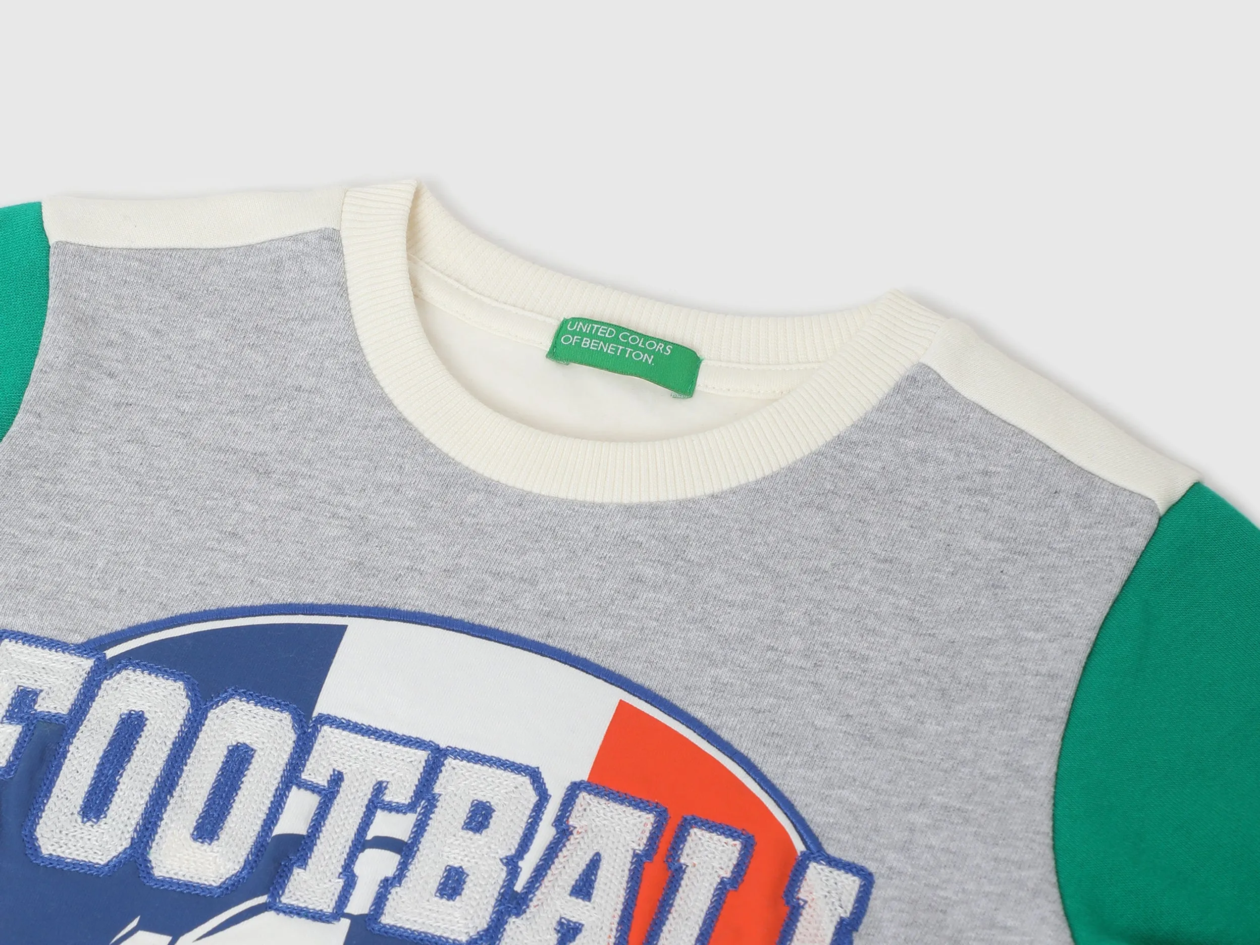 Boys Colorblock Round Neck Sweatshirt