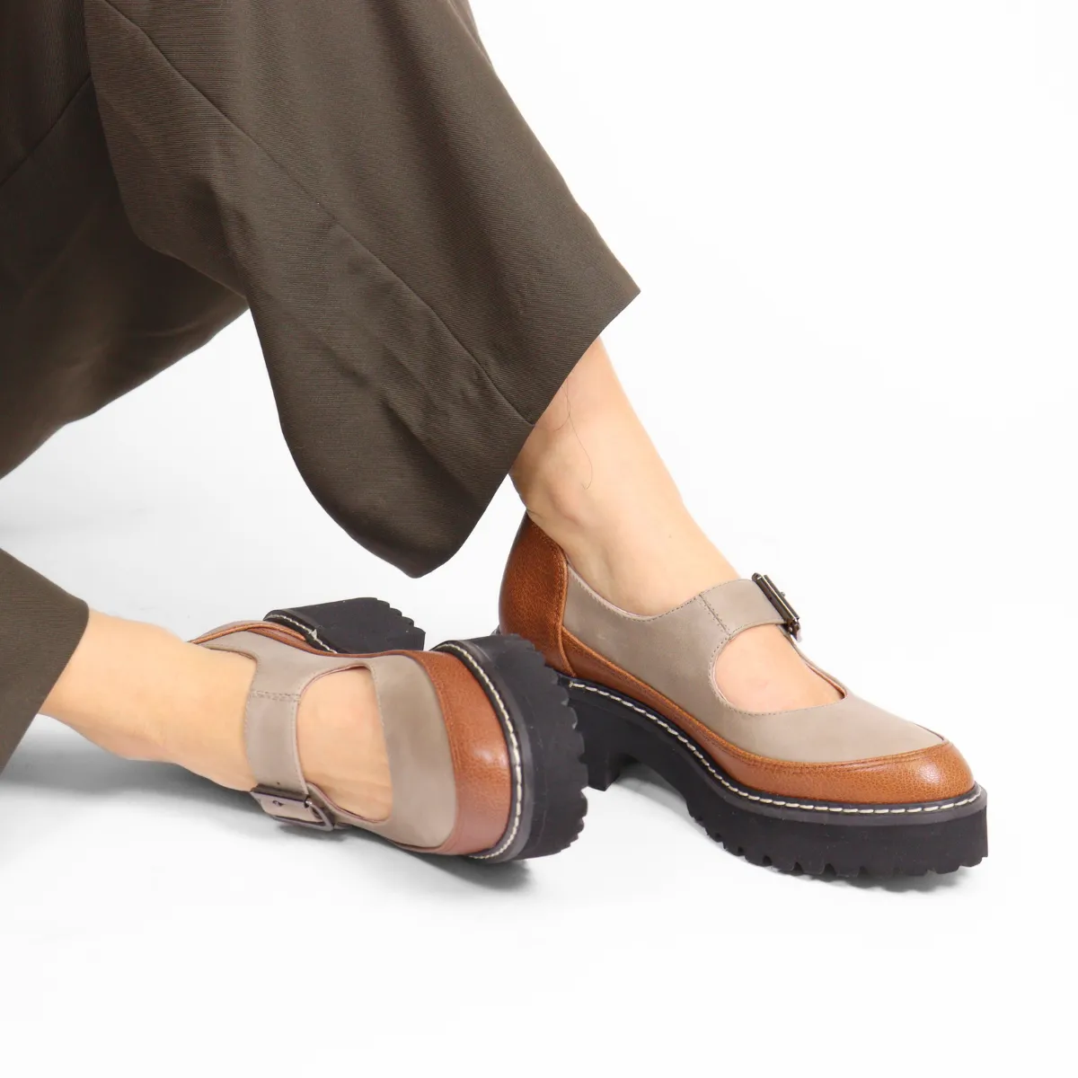 Buckle Lugg Jane