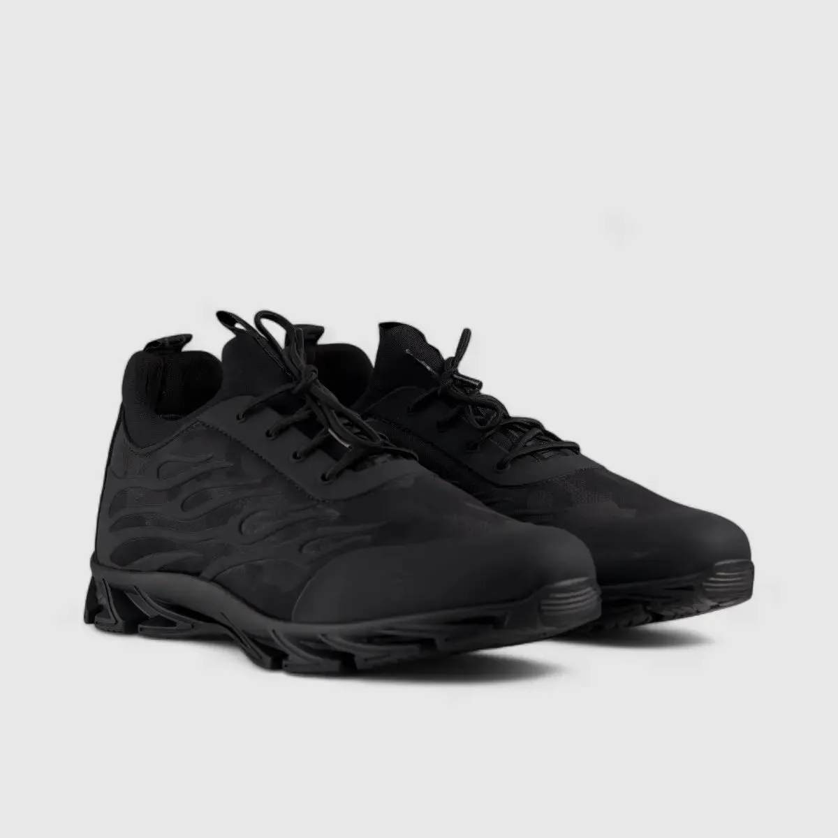 Bulletti Lace Up Sneaker Black 152-03259