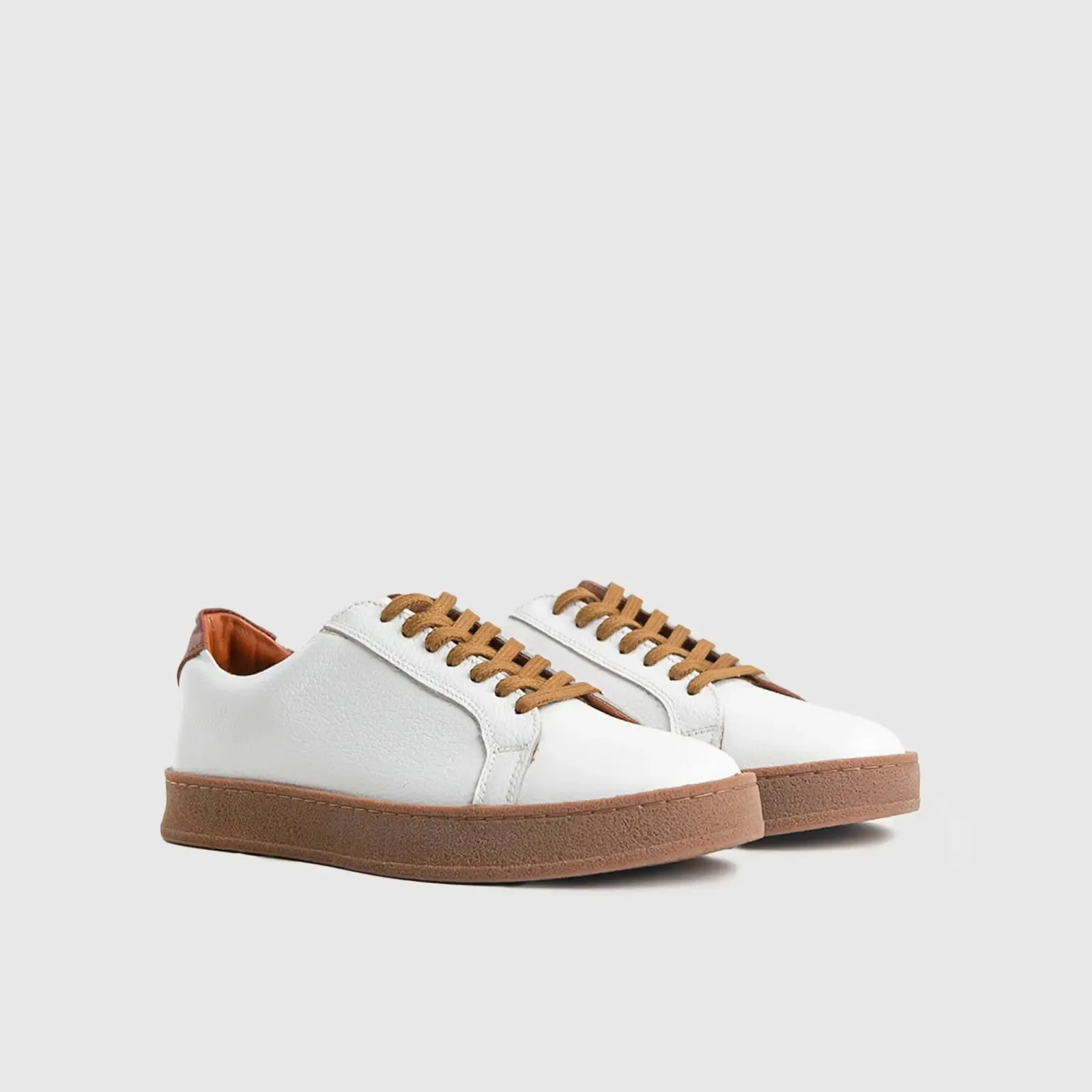 Casual Sneakers 2220 White/Tan