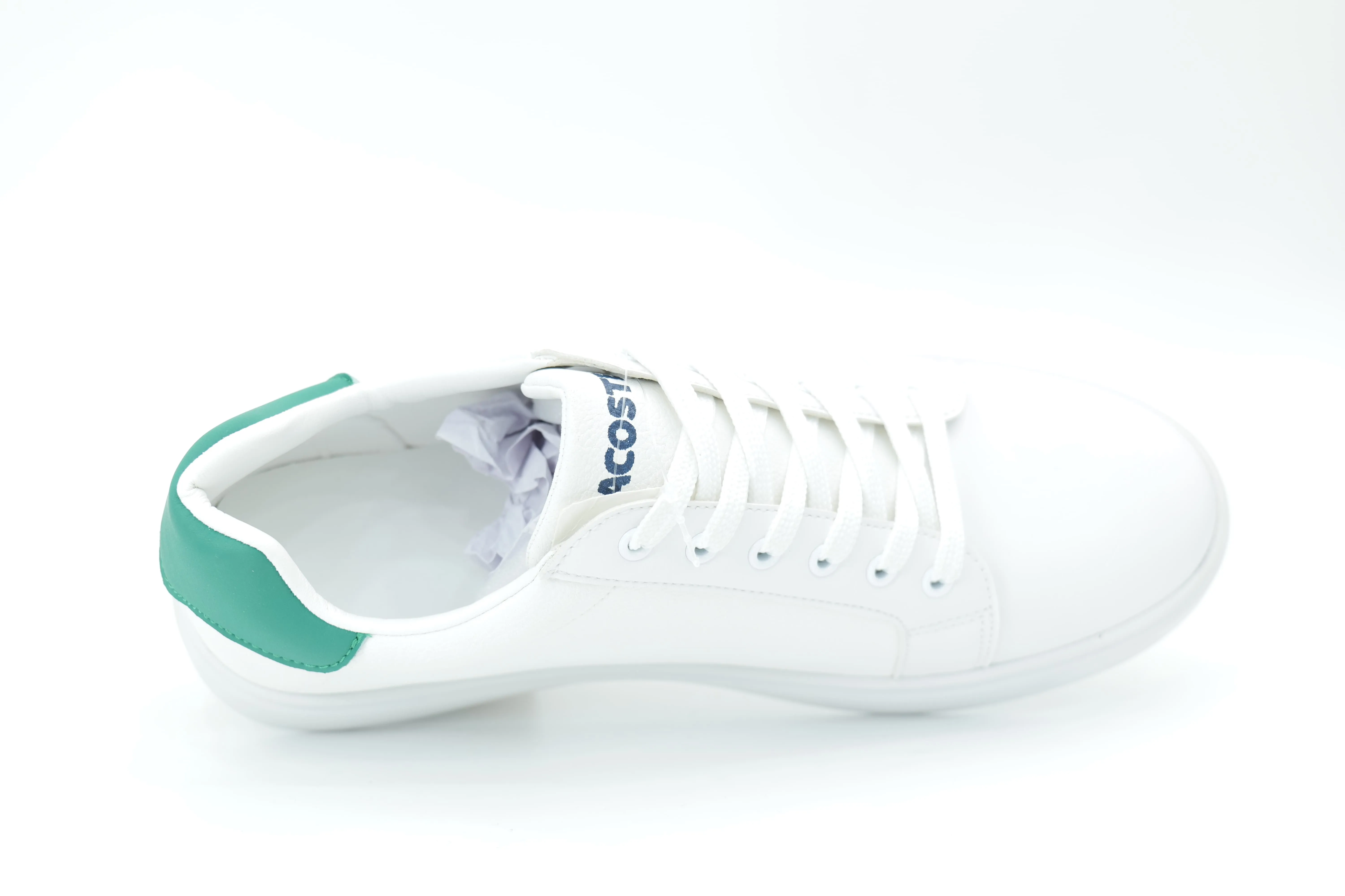 Casual sneakers