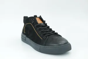 Casual sneakers