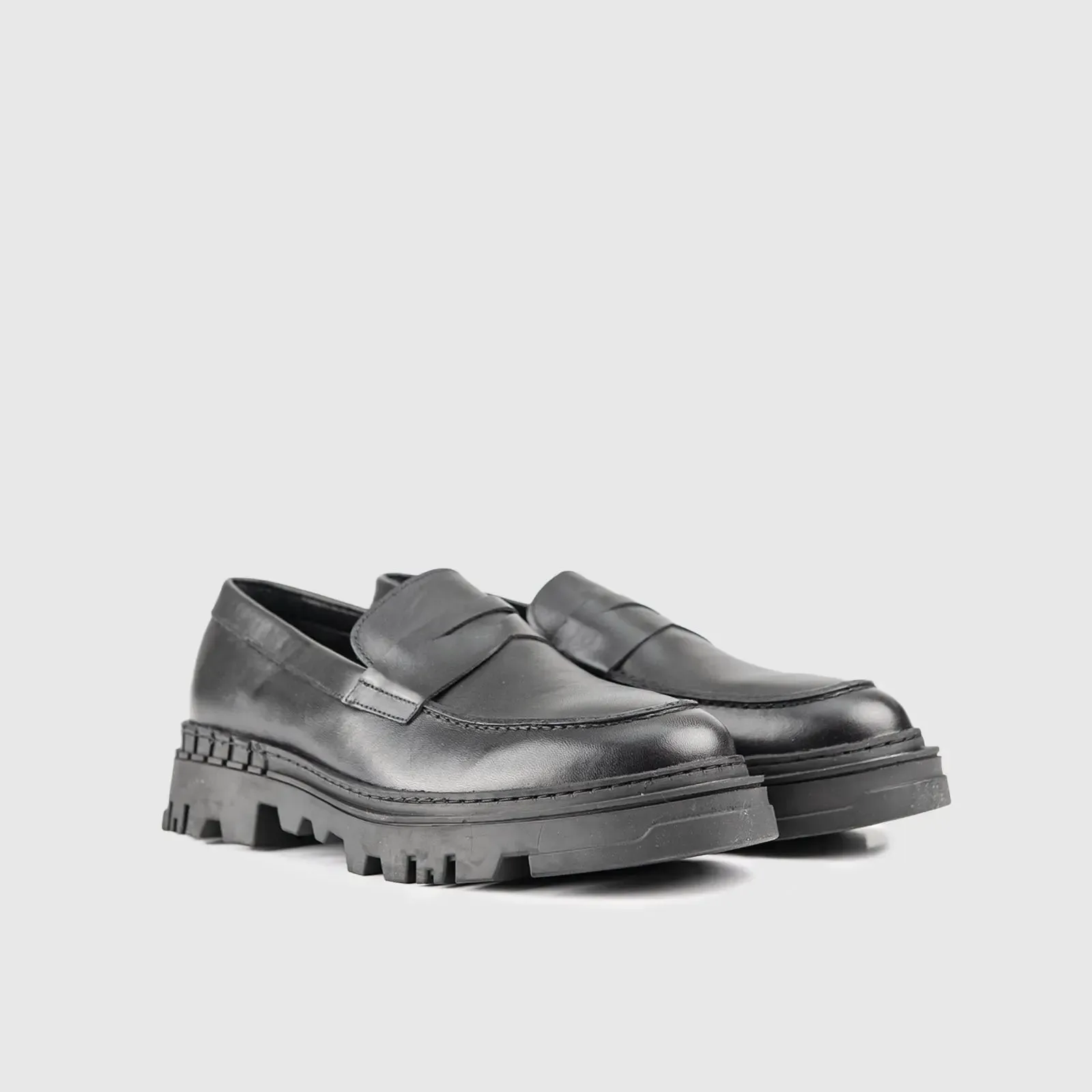 Chunky Sole Loafers Black 1804