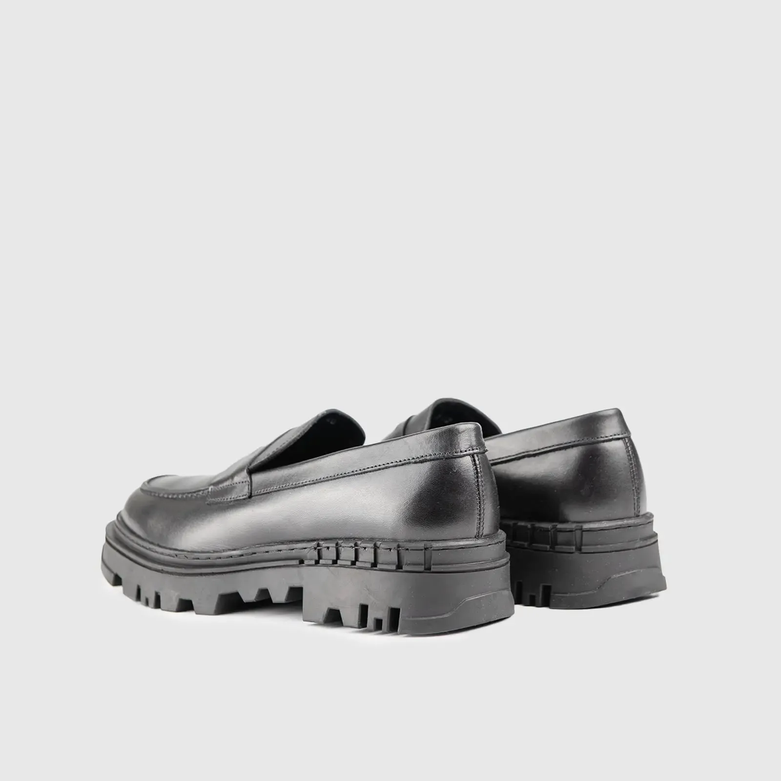 Chunky Sole Loafers Black 1804