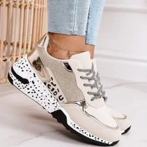 Comfortable and versatile orthopedic Sneakers