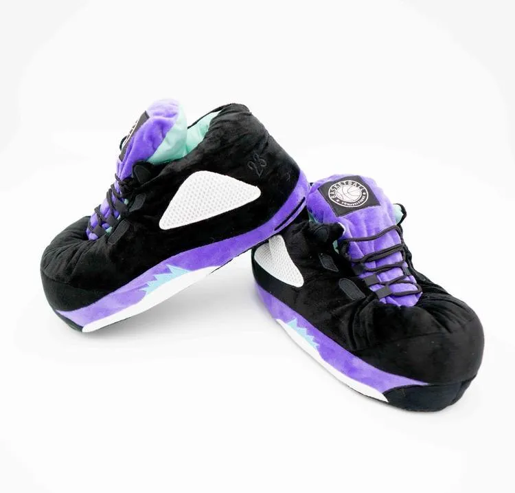 Comfortable Plush Sneaker Slippers – Cozy and Trendy Comfort