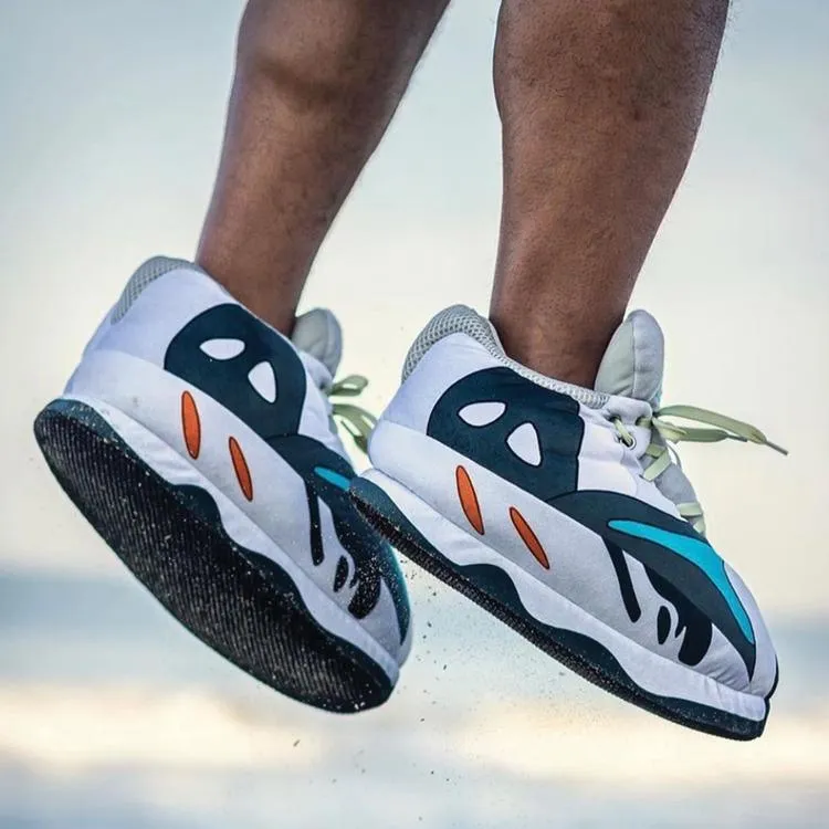 Comfortable Plush Sneaker Slippers – Cozy and Trendy Comfort