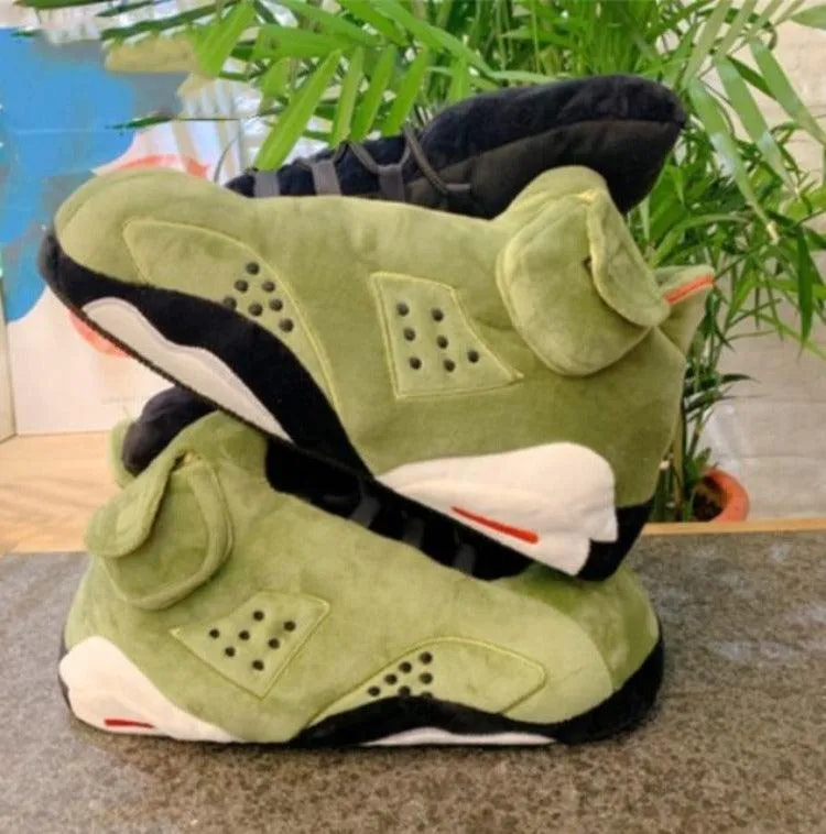 Comfortable Plush Sneaker Slippers – Cozy and Trendy Comfort