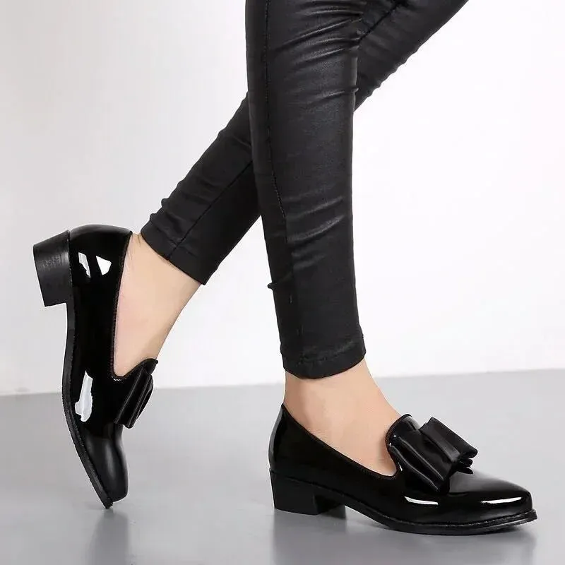 Crown Patent Bow Flats