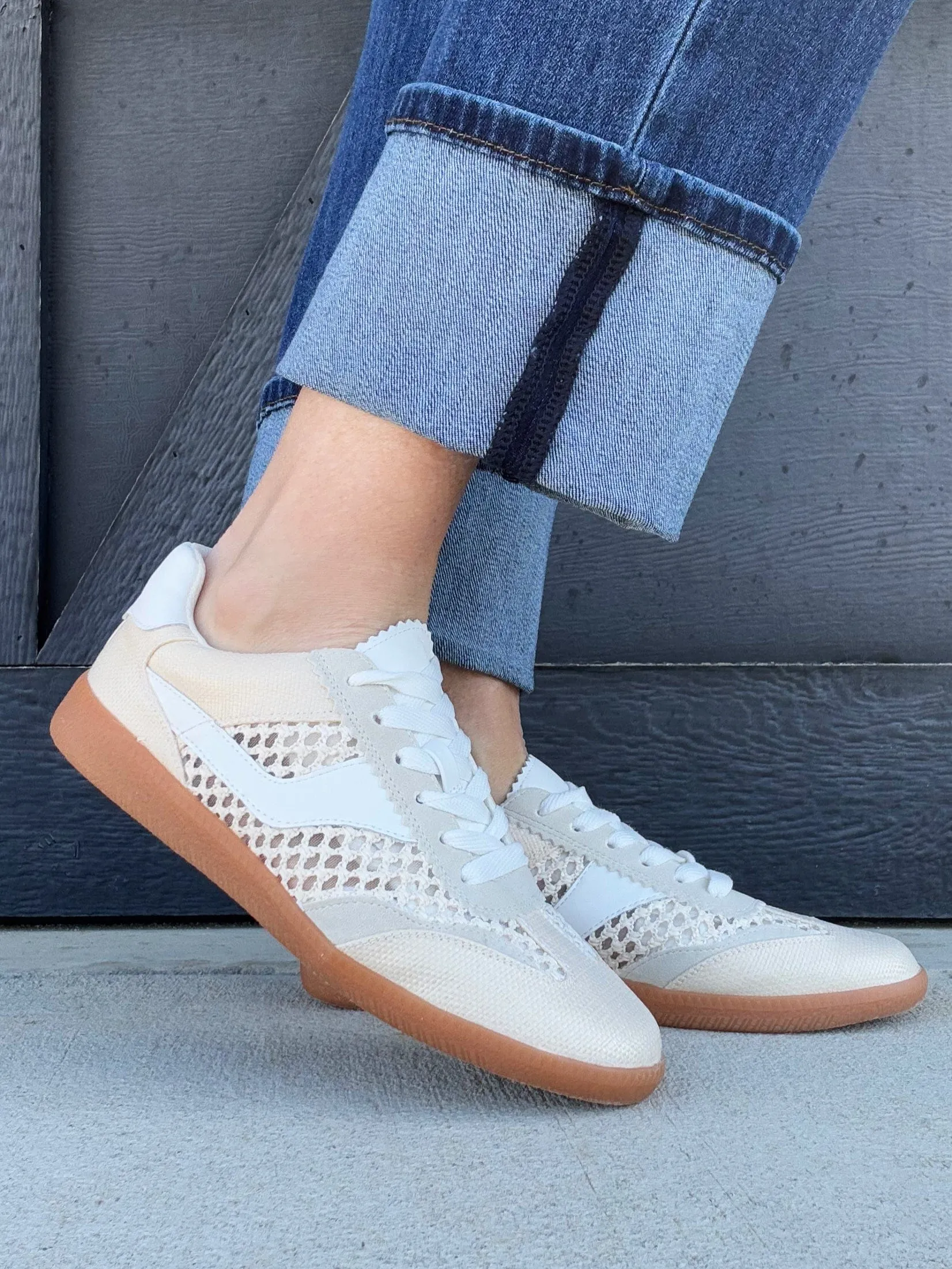 Dirty Laundry Tropics Raffia Sneakers In Ivory