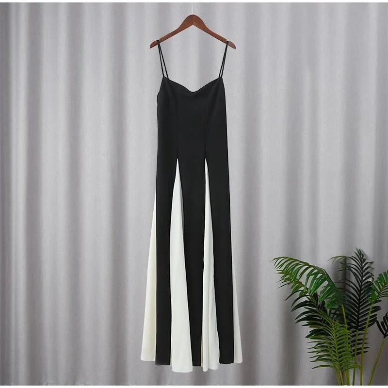 Elegant Black and White Maxi Dress – Timeless Evening Glamour