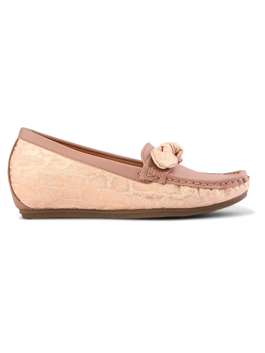 Elegant Bow with Snake-Print Loafers