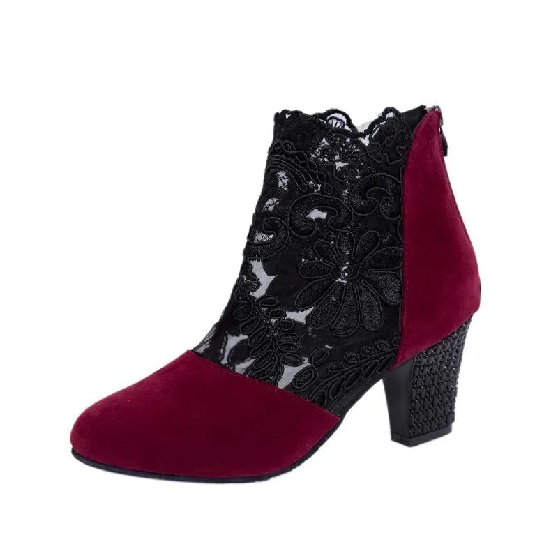 Elegant Lace High-Heeled Shoe