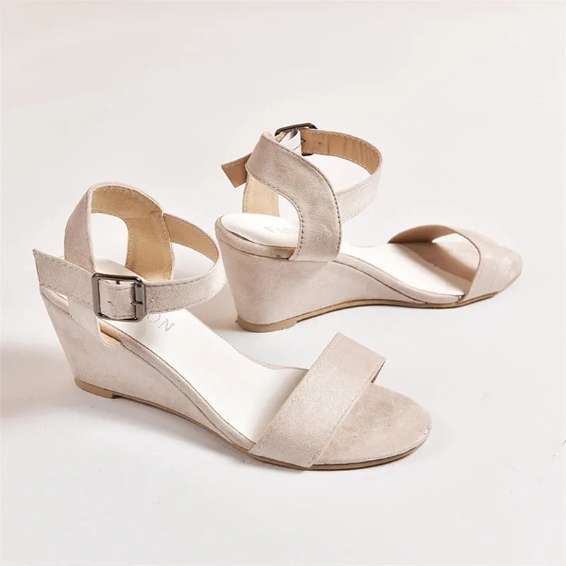 Elegant Ladies Peep-toe Wedge Heels All Match Buckle Sandals