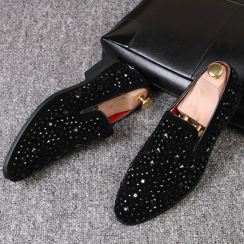 Elegant loafers with detail