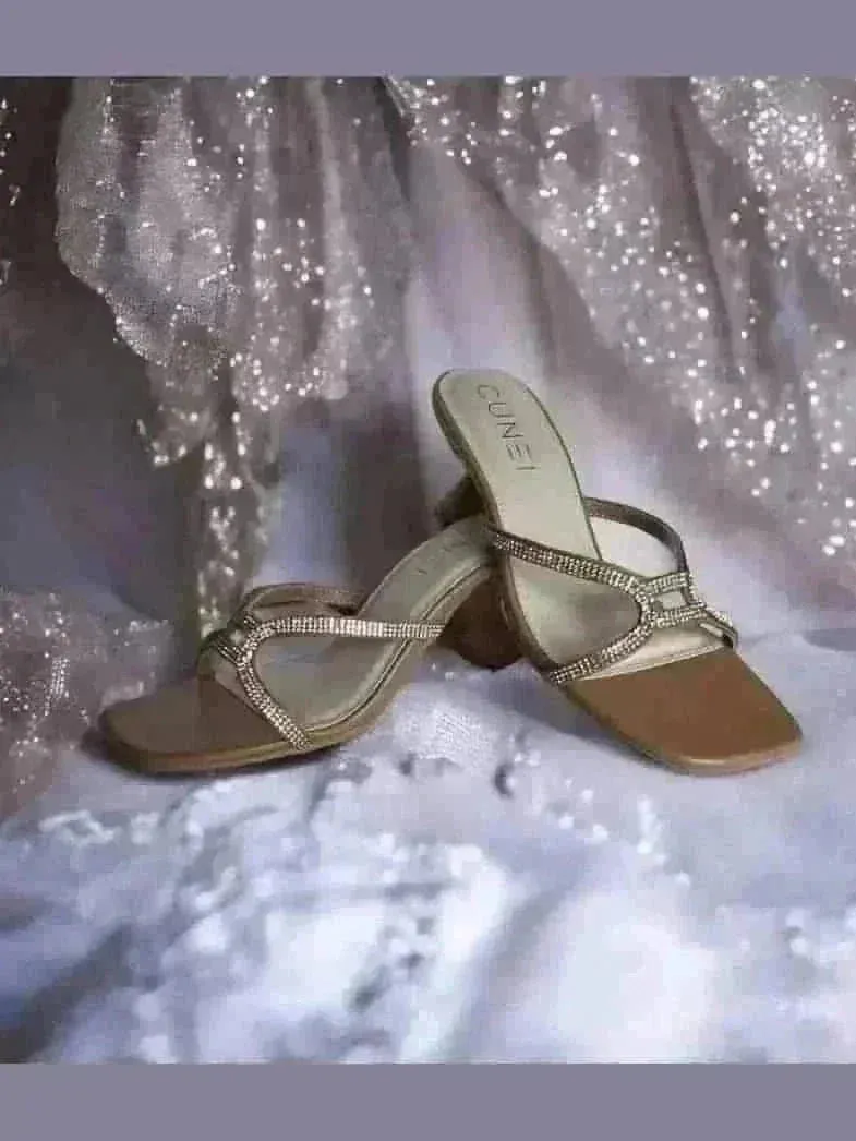 Elegant Tuscan Tan Heels