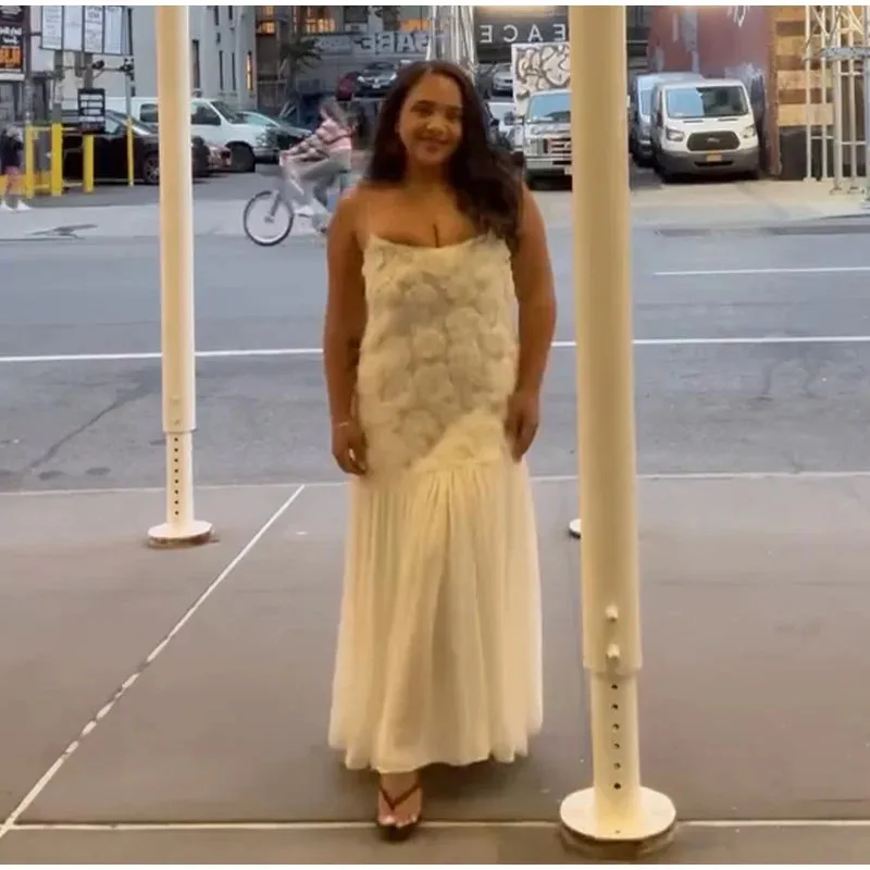 Elegant White Floral Appliqué Maxi Dress – Sleeveless Spaghetti Strap Evening Gown