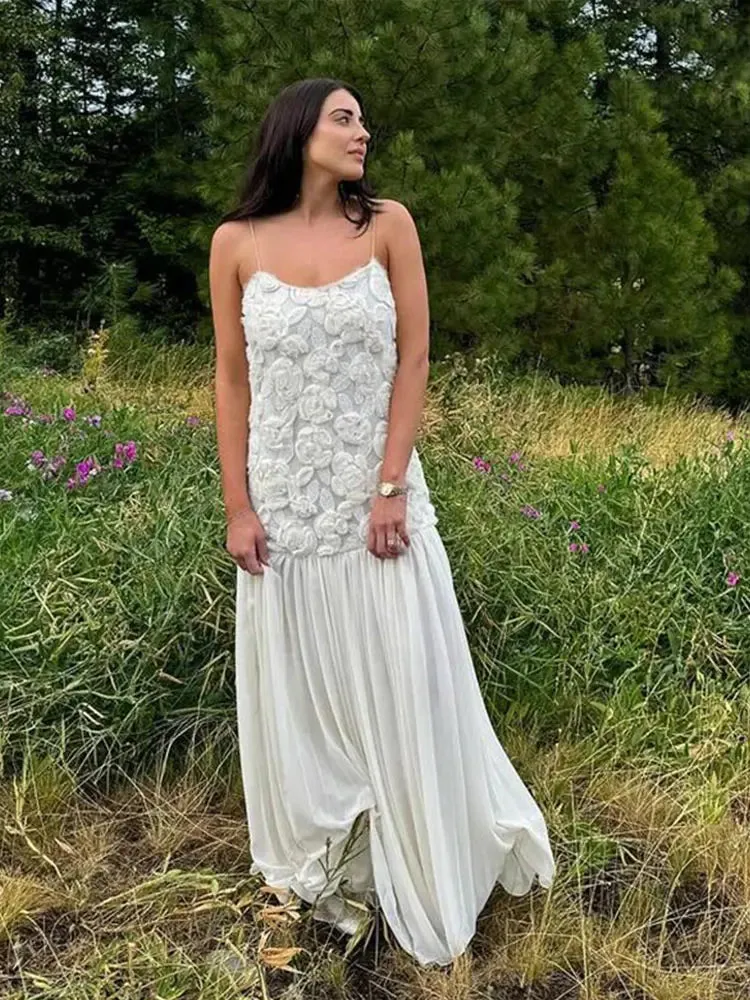 Elegant White Floral Appliqué Maxi Dress – Sleeveless Spaghetti Strap Evening Gown