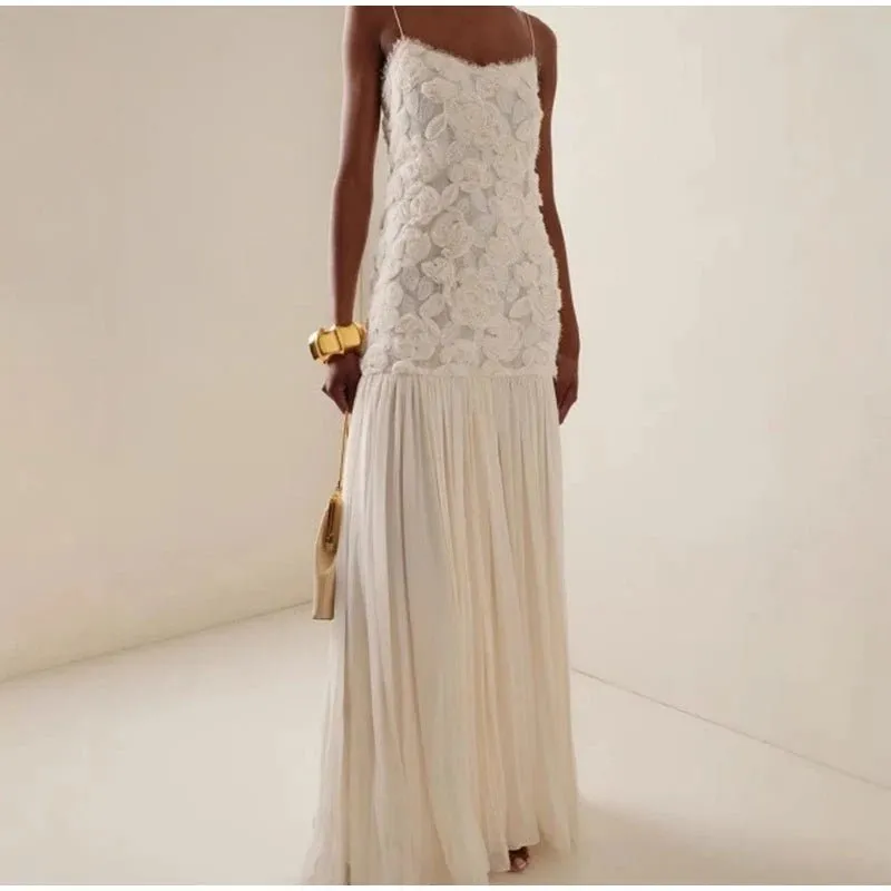 Elegant White Floral Appliqué Maxi Dress – Sleeveless Spaghetti Strap Evening Gown