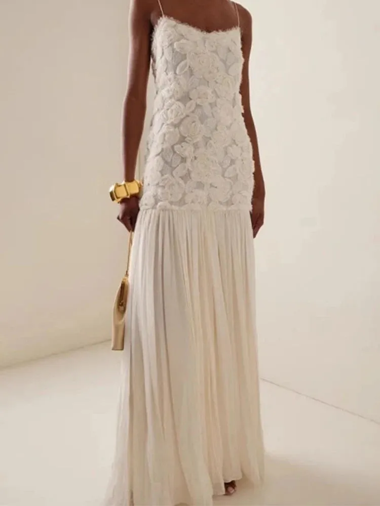 Elegant White Floral Appliqué Maxi Dress – Sleeveless Spaghetti Strap Evening Gown