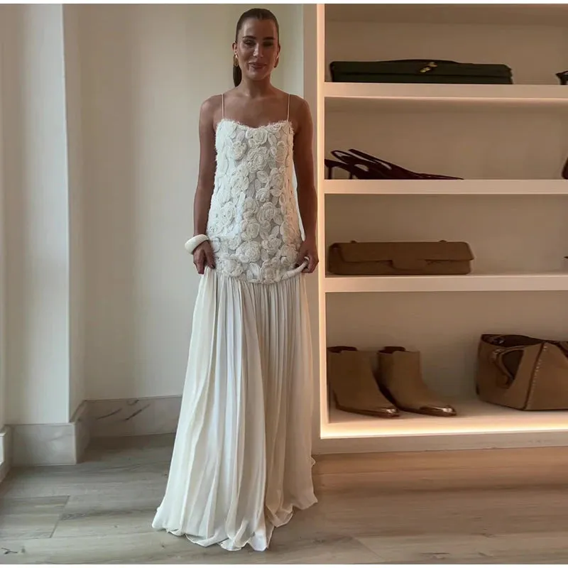 Elegant White Floral Appliqué Maxi Dress – Sleeveless Spaghetti Strap Evening Gown