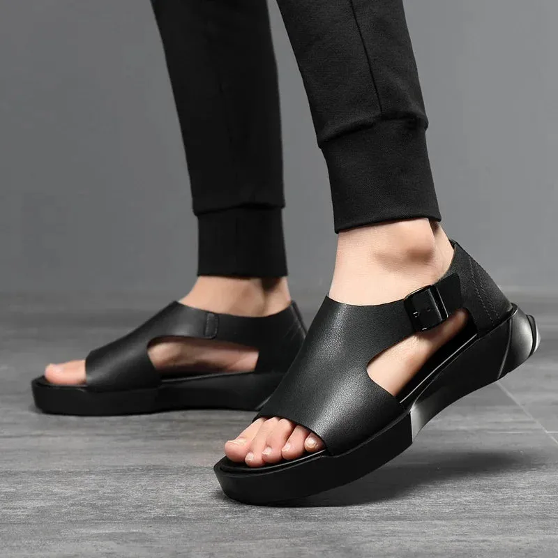 Erhabene Sommer Sandalen