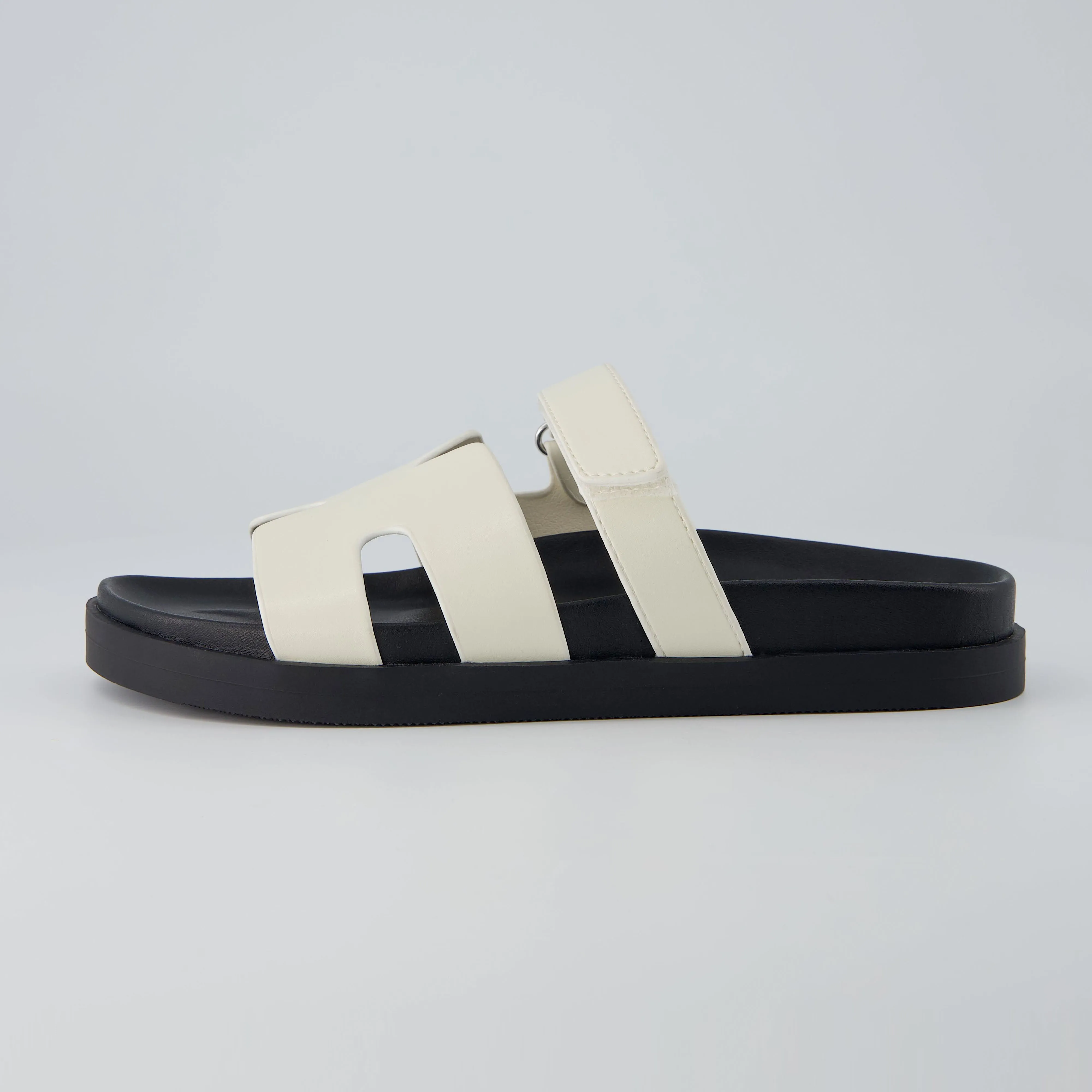 Estate Footbed Sandal