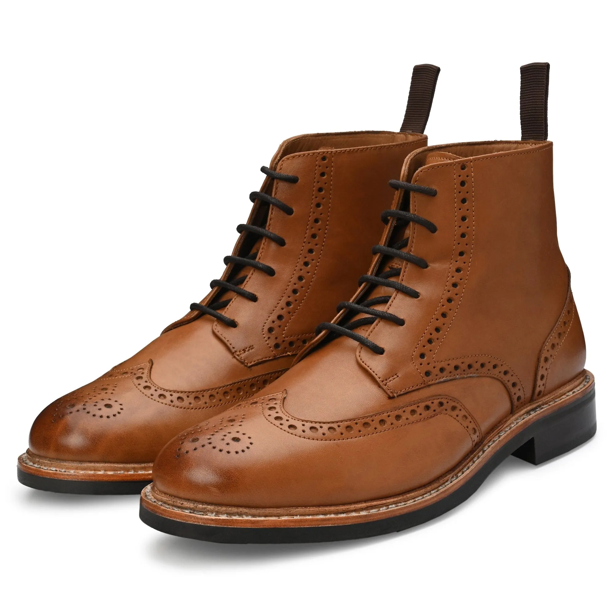 Fin Combat Brogue Boot Signature Tan - Goodyear Welted
