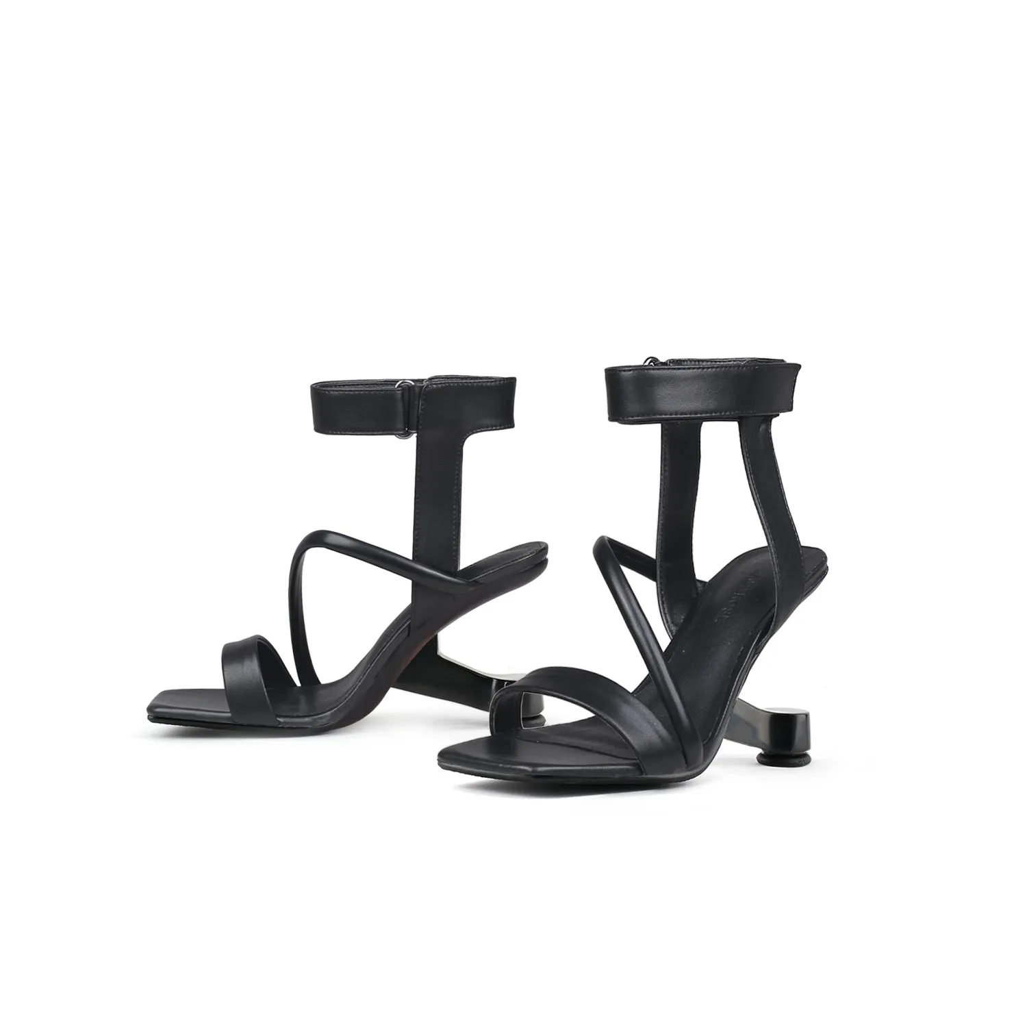 Gessi Ankle Strap Leather Heeled Sandal - Black