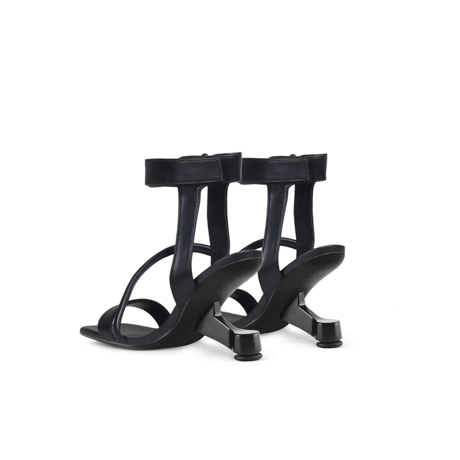 Gessi Ankle Strap Leather Heeled Sandal - Black