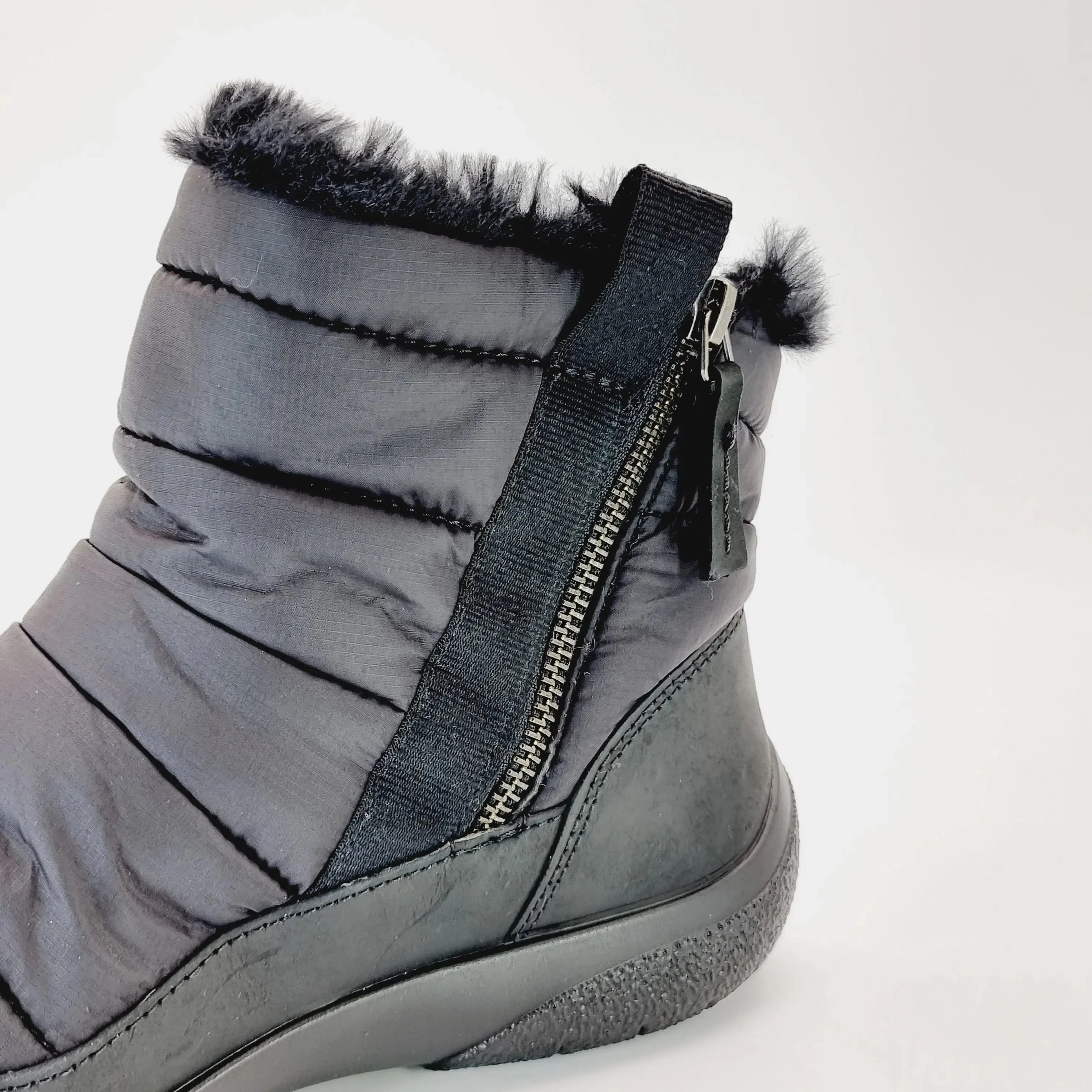 Hush Outdoor Boots