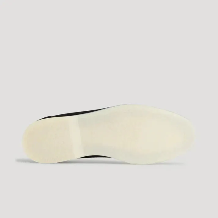 John | Refined Comfort in Elegant Suede Loafers
