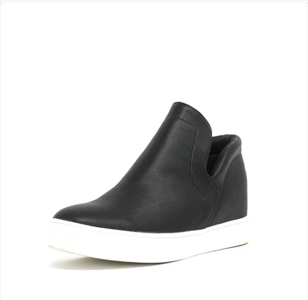 June Sneaker