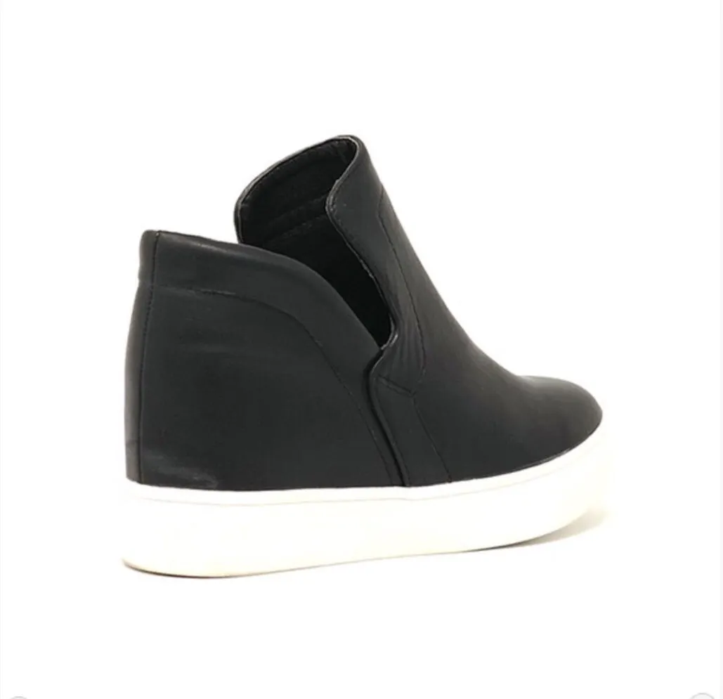 June Sneaker
