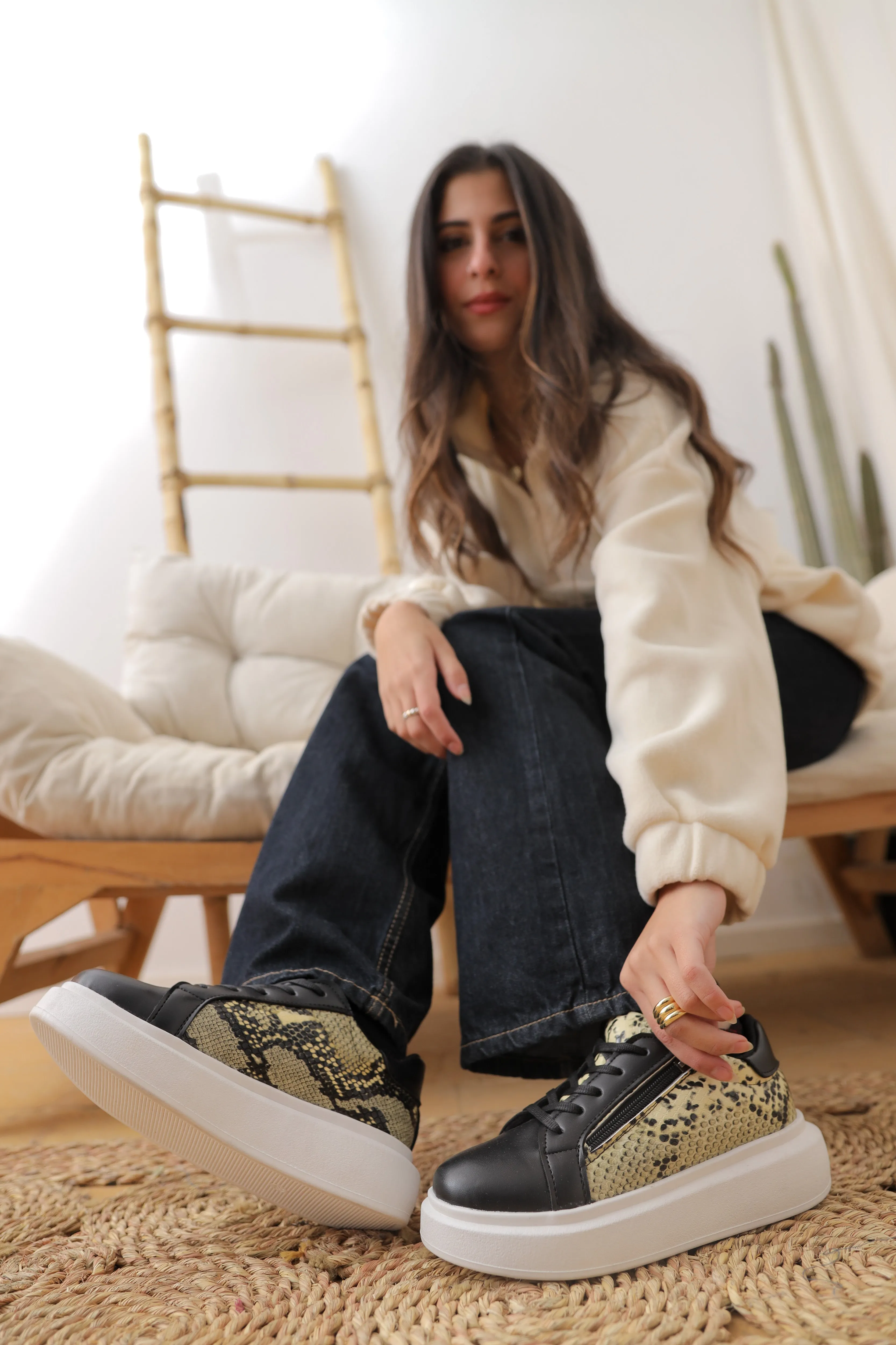 Laidback Luxe Sneakers - Snake Black