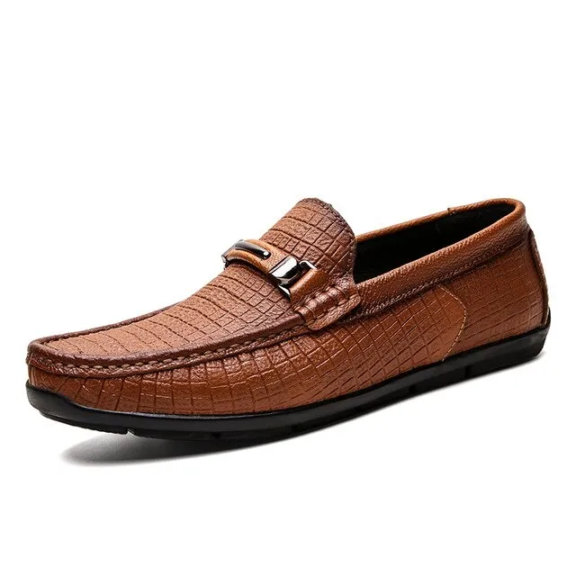 Leather men's shoes  spring and autumn brand British style plaid comfortable high quality casual simple black loafers