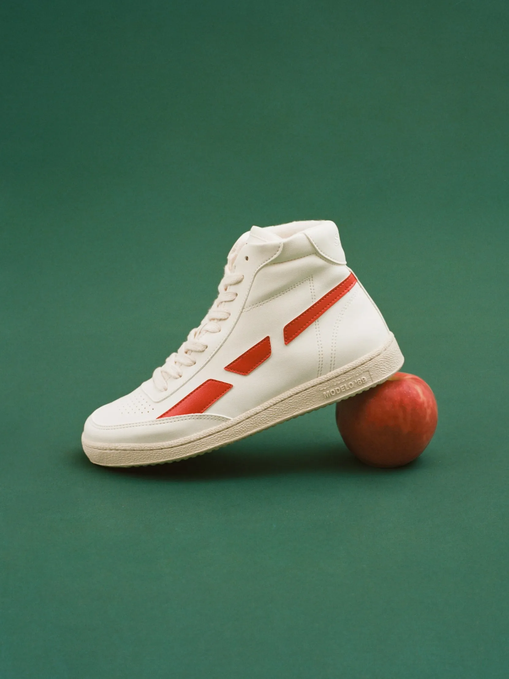 M89 High Apple - Scarlet