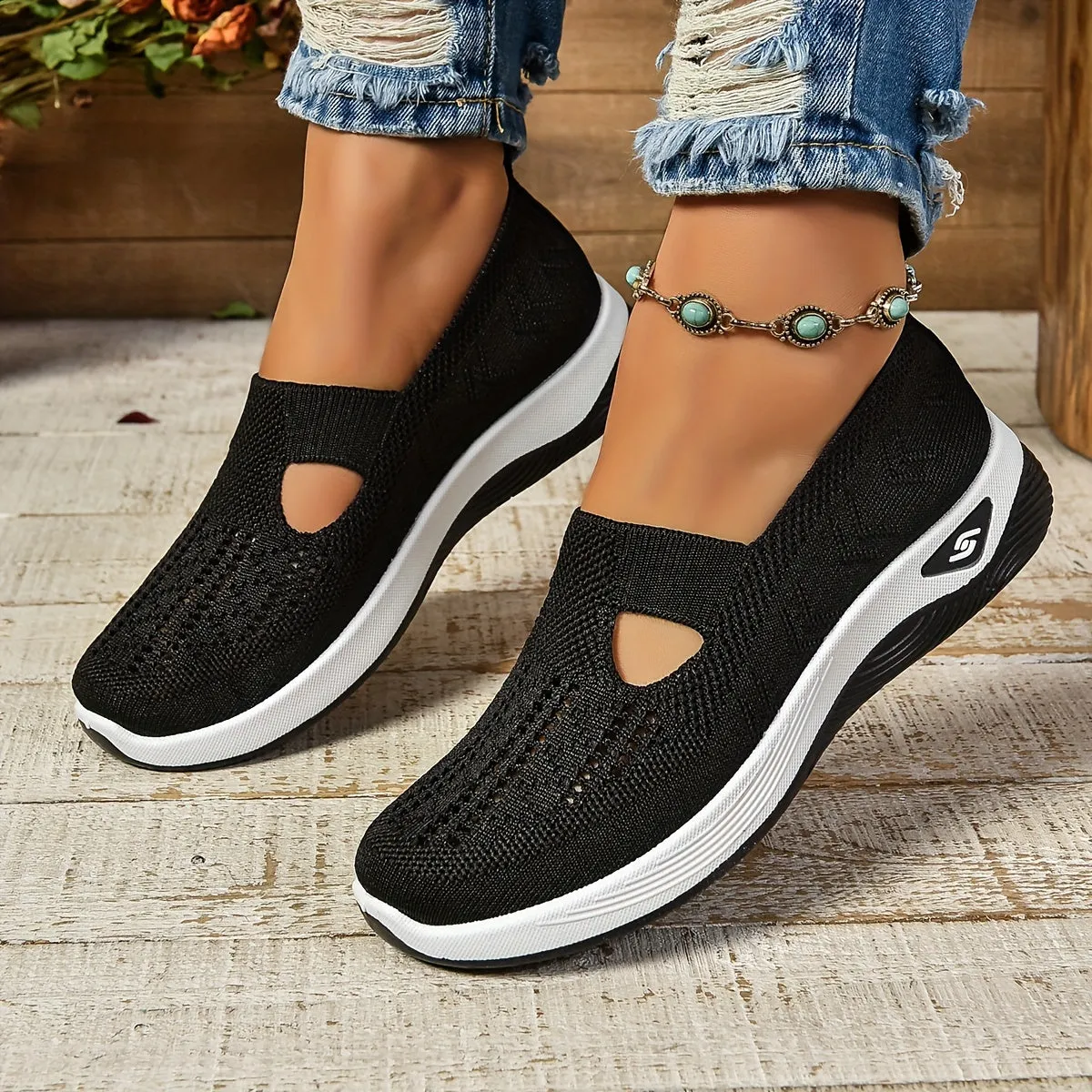 Maya - Slip-On Sneakers