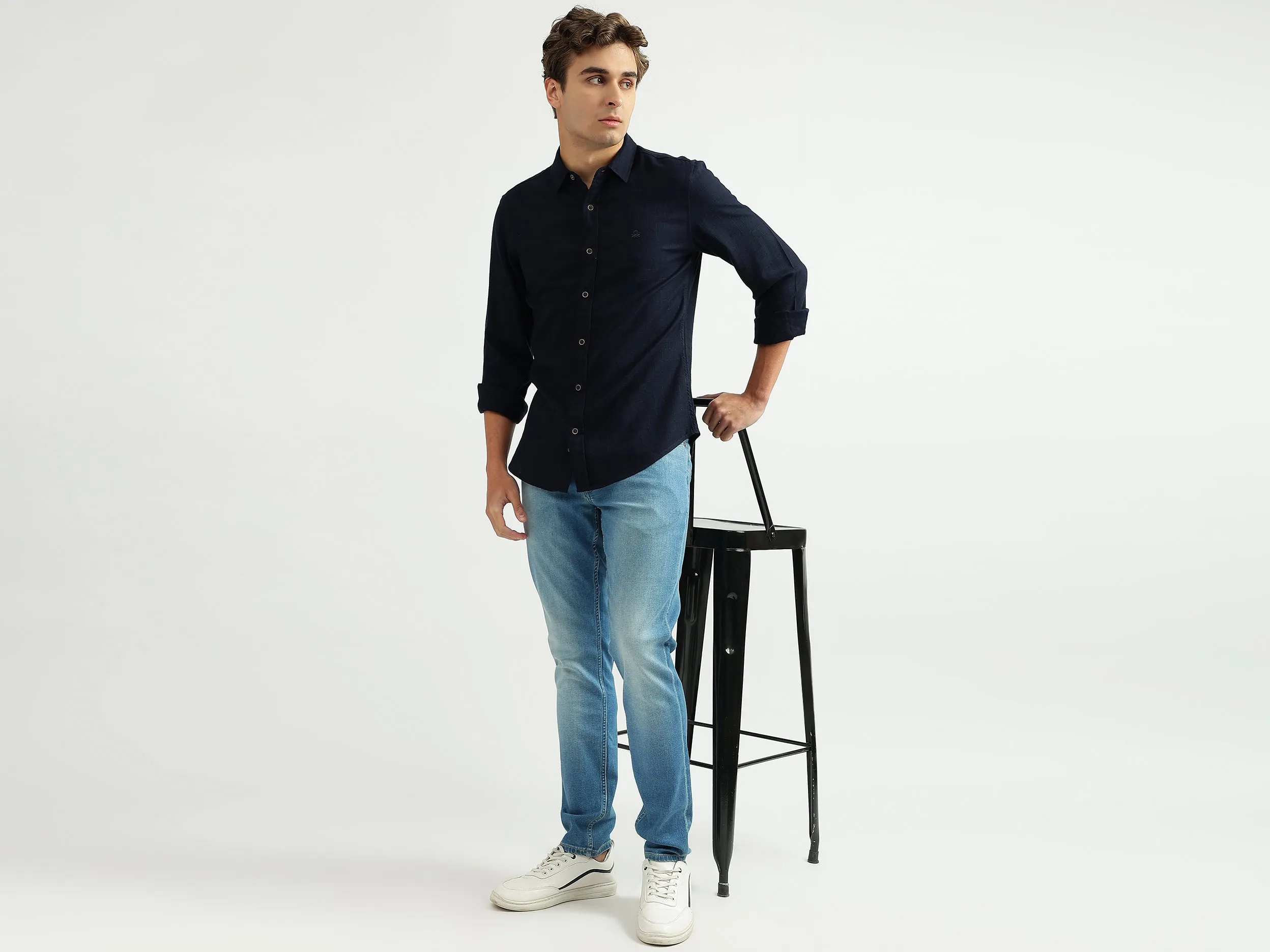 Men Checked Spread Collar Shirt