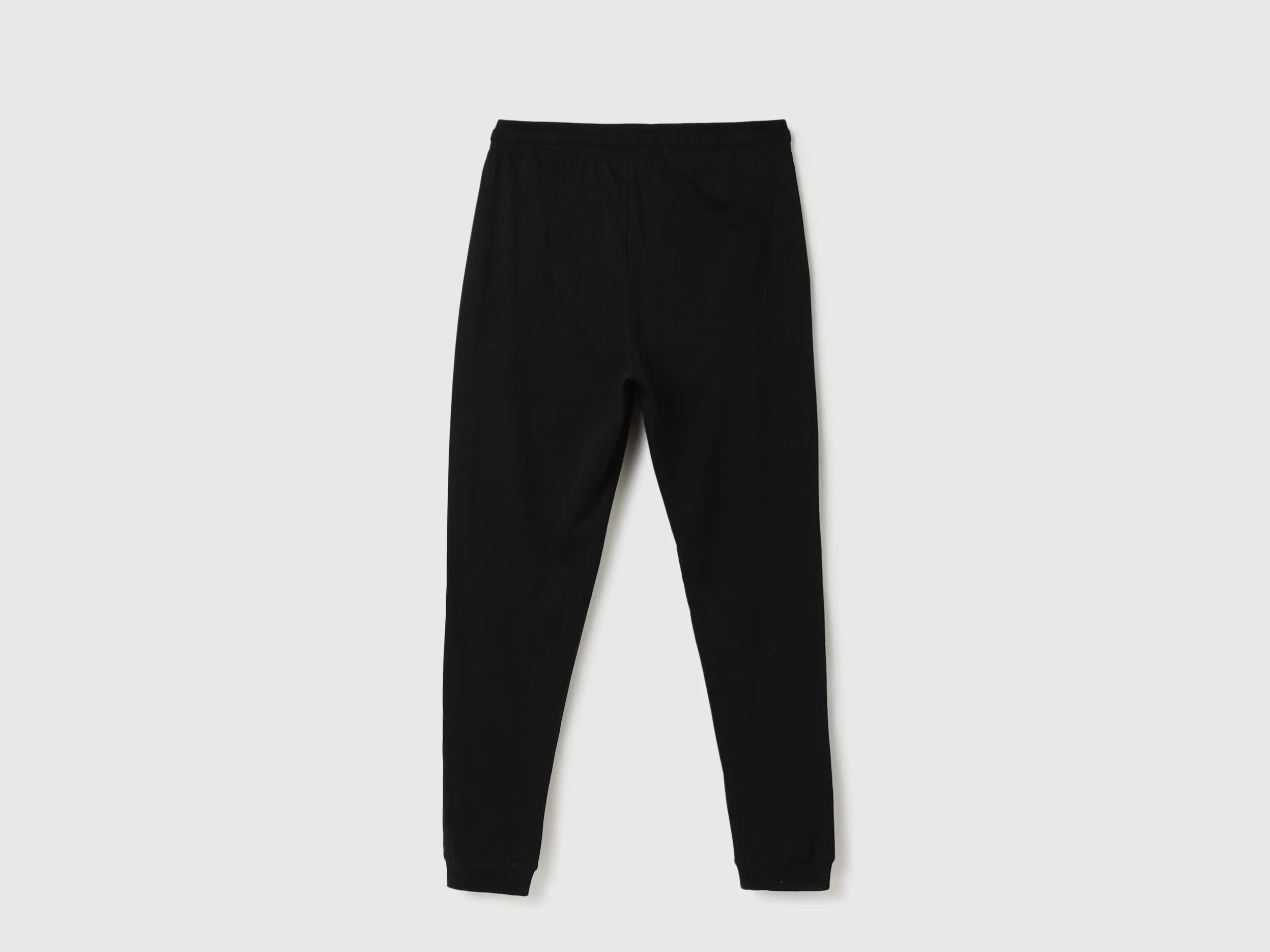 Men Solid Regular Fit Joggers