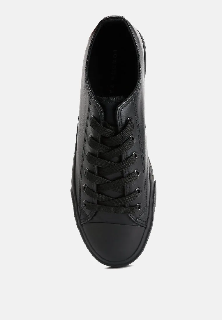 men's casual sneakers