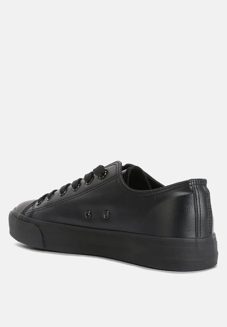 men's casual sneakers